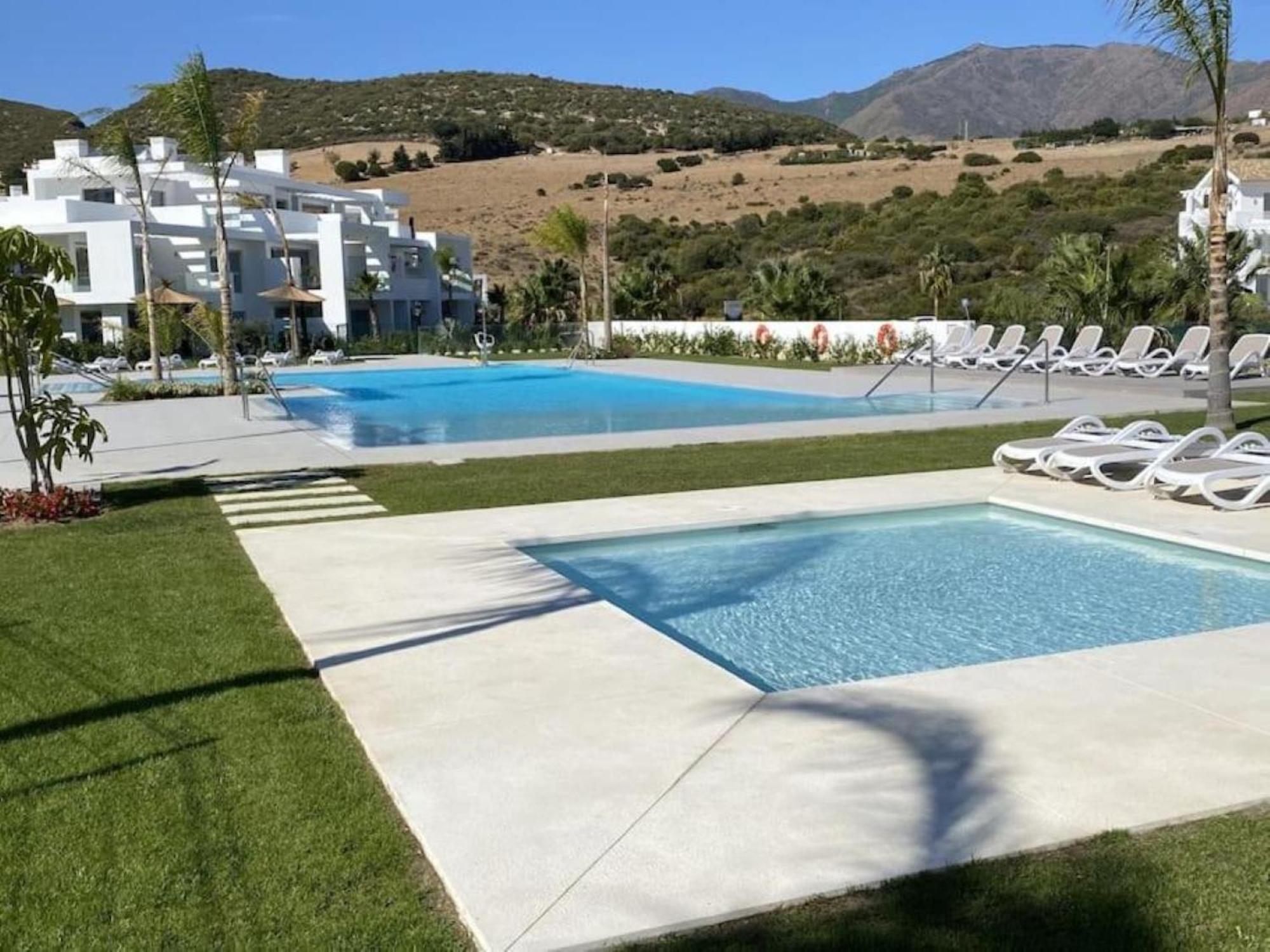 Al-321 Penthouse 3 Bedrooms Alcazaba Lagoon