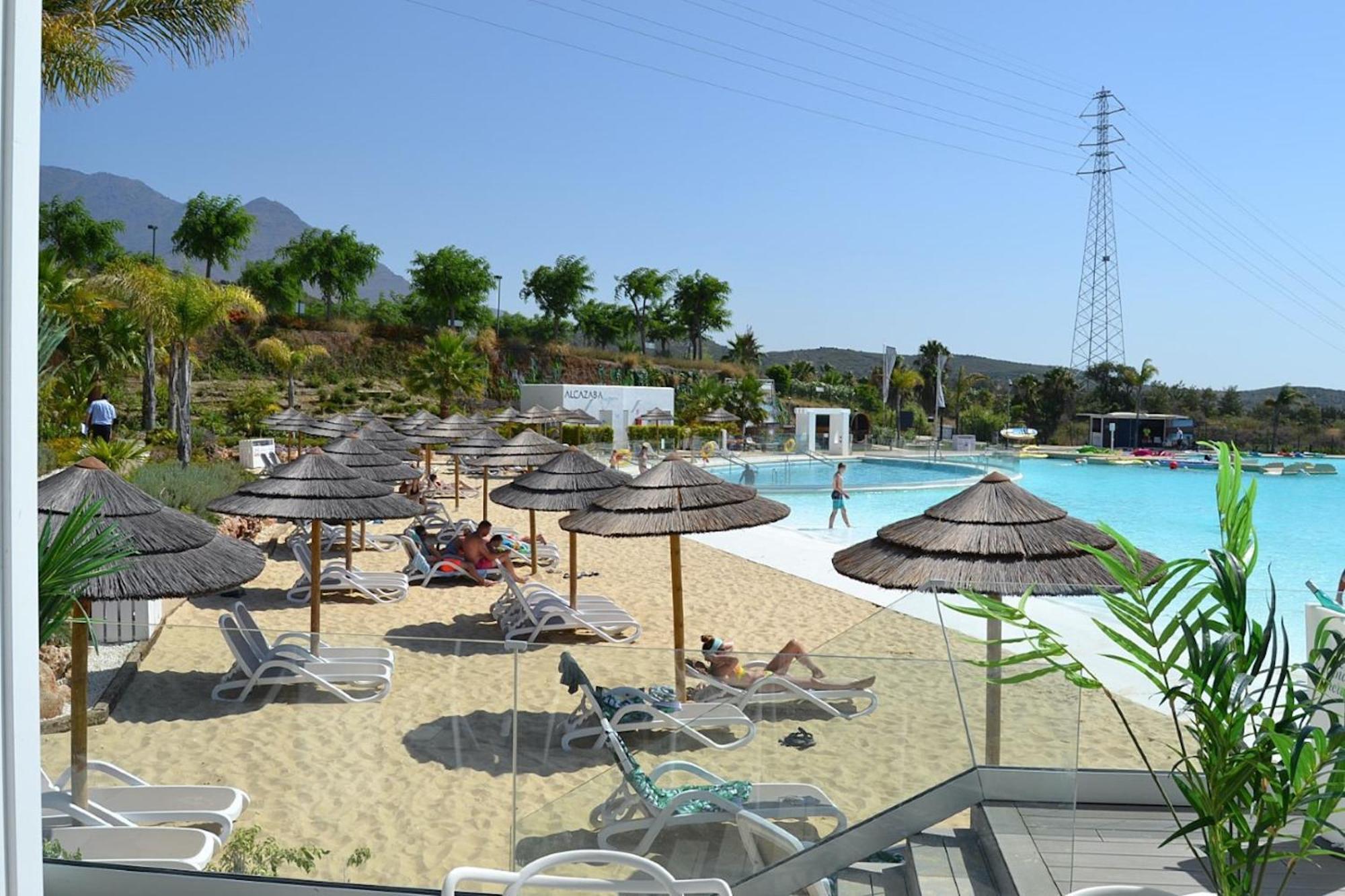 Al-321 Penthouse 3 Bedrooms Alcazaba Lagoon Apartment
