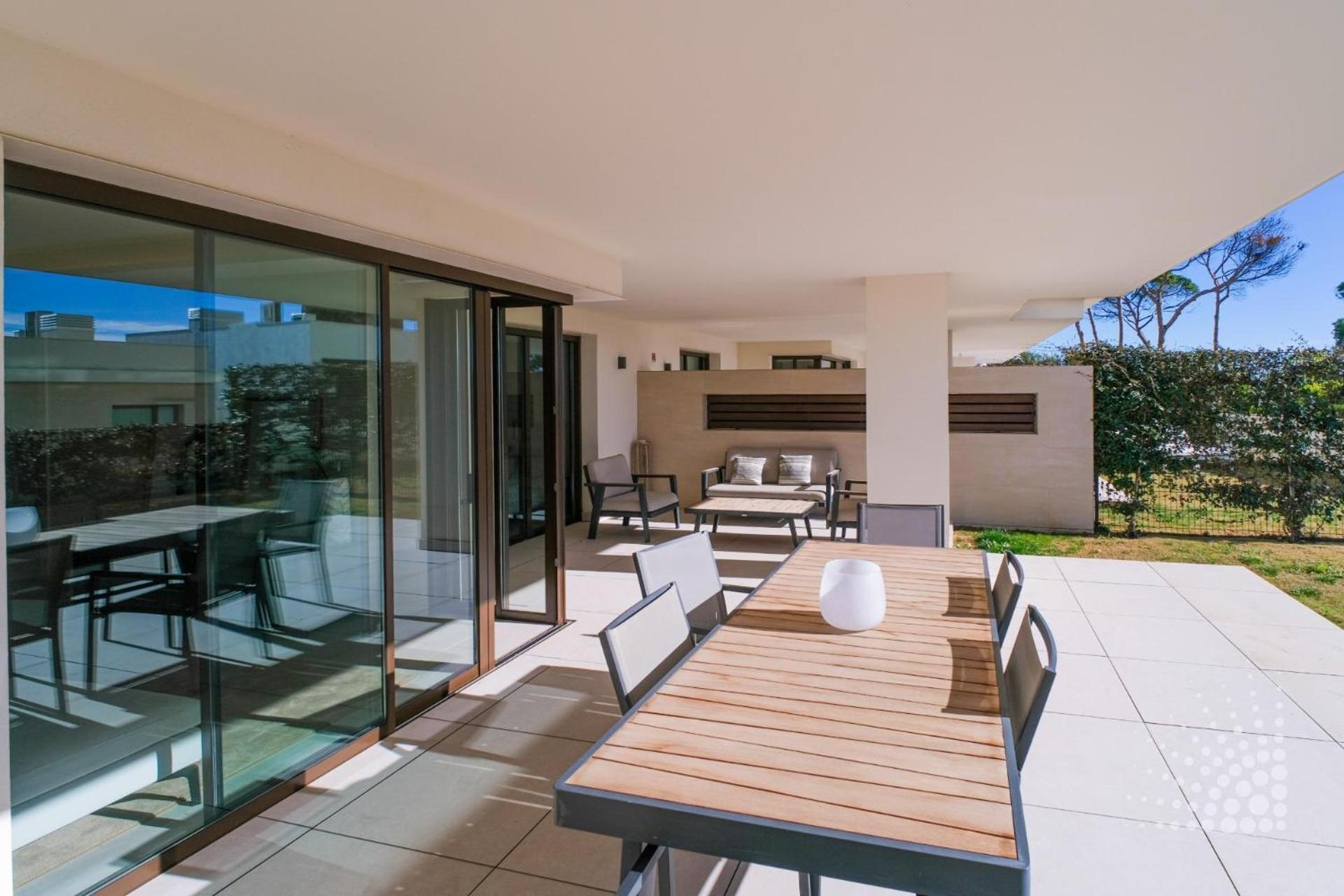 Apartamento Lujoso En 1ª Linea