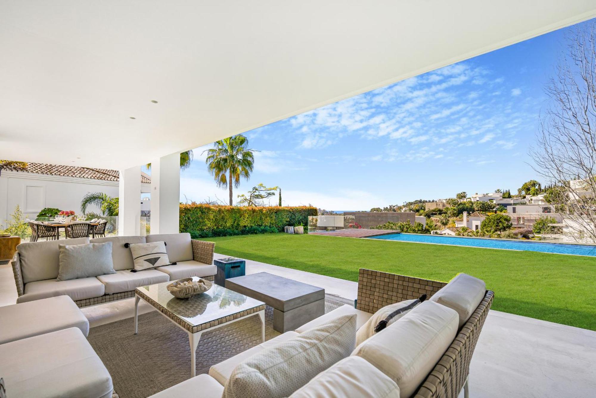 Serena Villa *