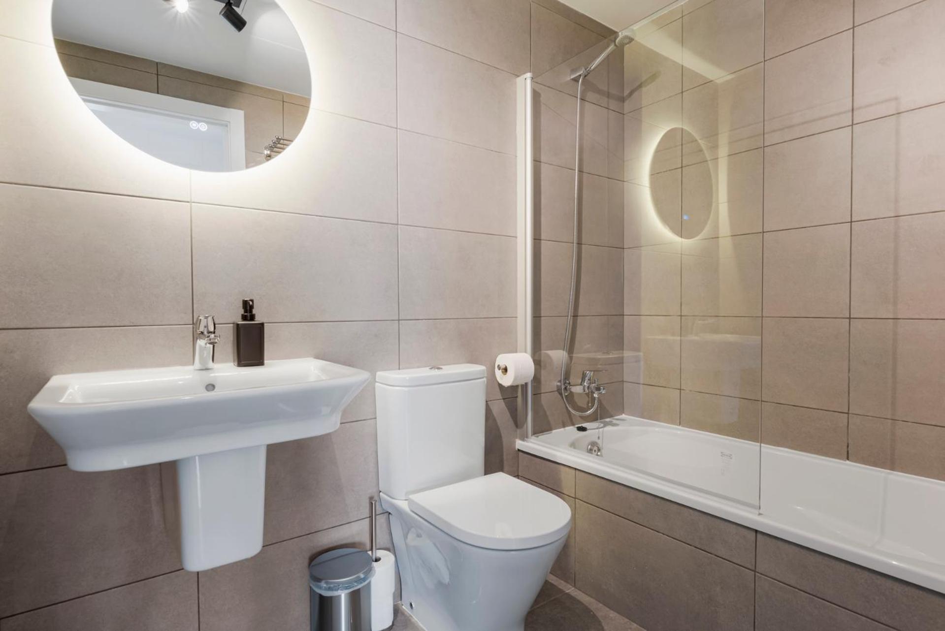 Apartment Casa Rosa - Prime Location With Pool And Parking