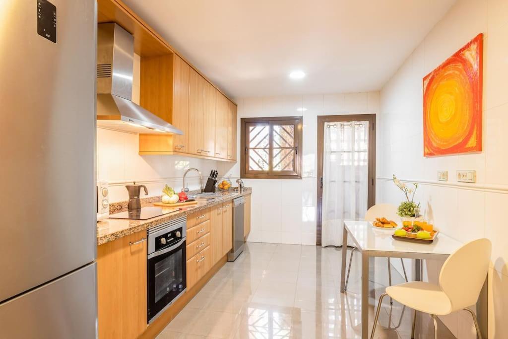 Oleholidays Hacienda Del Sol Beachside Luxury Apartment Estepona