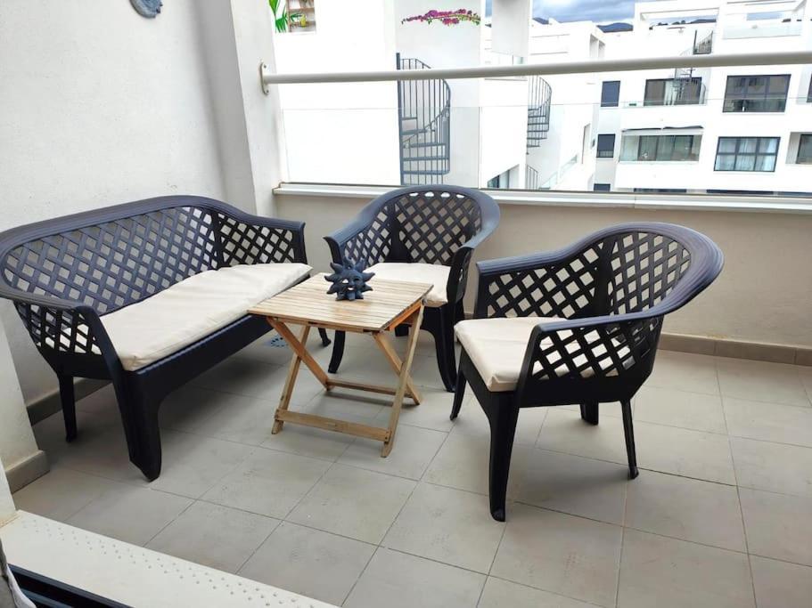 Terrace, Parking & Pool * Estepona