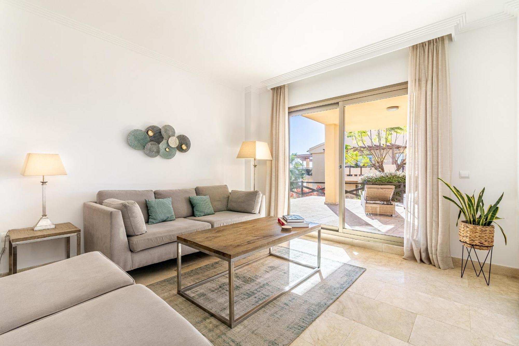 Beautiful Views In Hacienda De Cifuentes Apartment *
