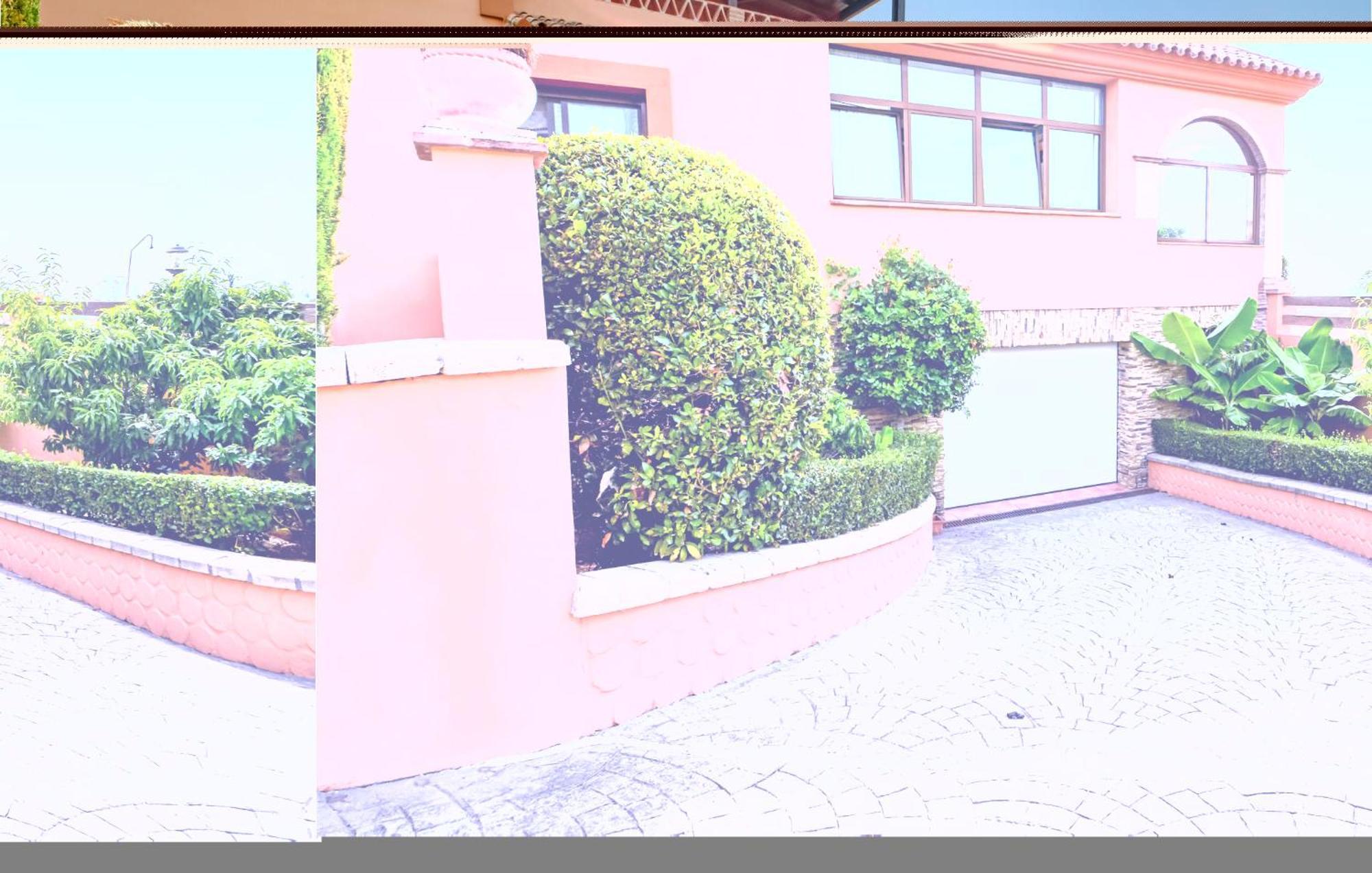 In With Kitchen Estepona