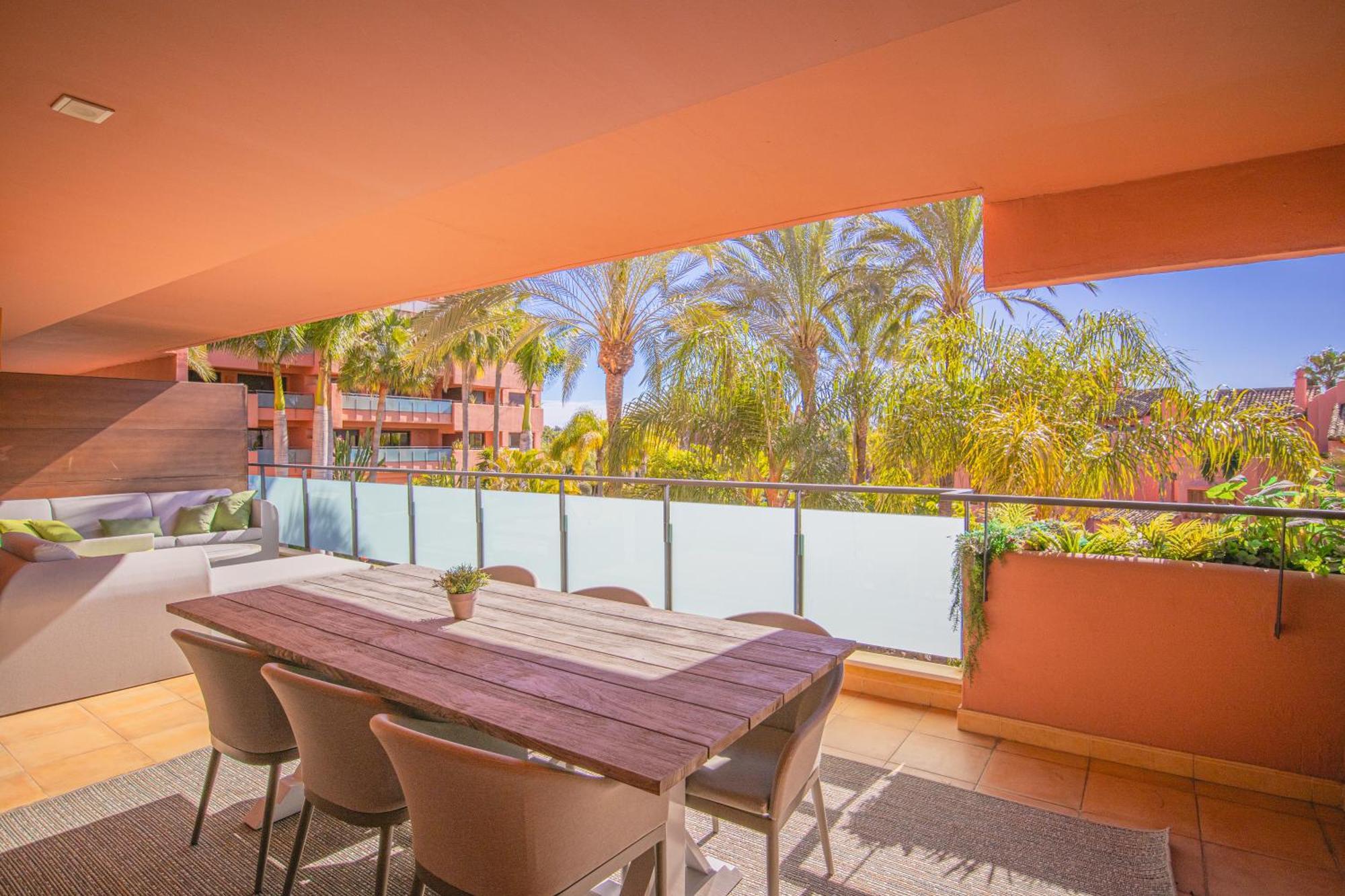 Buenti Apartamento Estepona