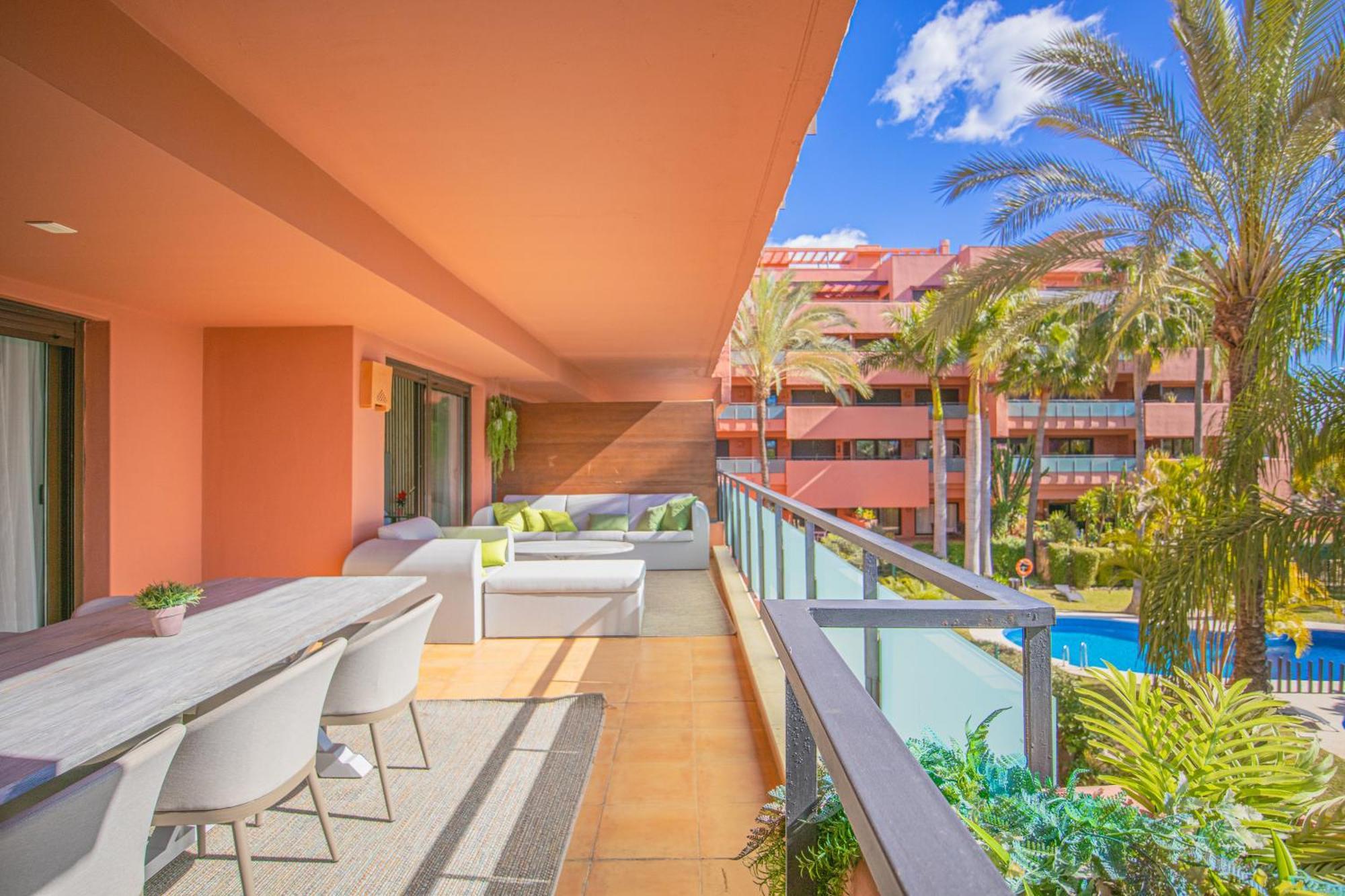 Buenti Apartment Estepona
