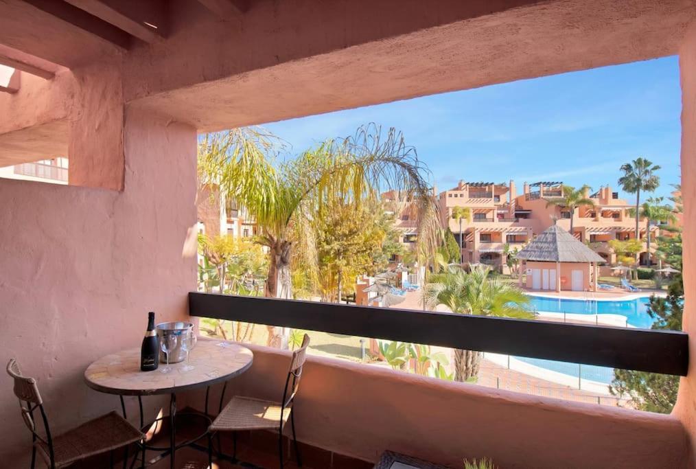Apartamento Con Piscina Y Padel Cerca Del Mar - Hacienda Del Sol Apartamento