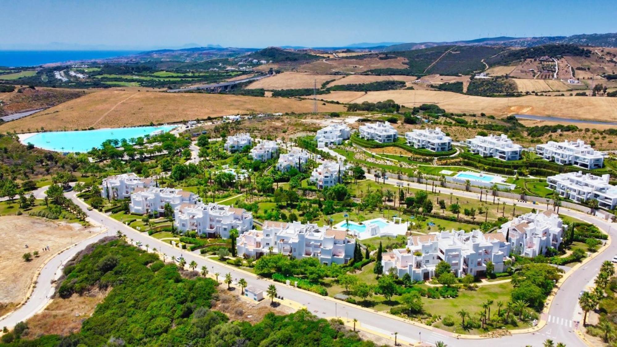 Al-104 - - Alcazaba Lagoon 2 Bedroom * Estepona