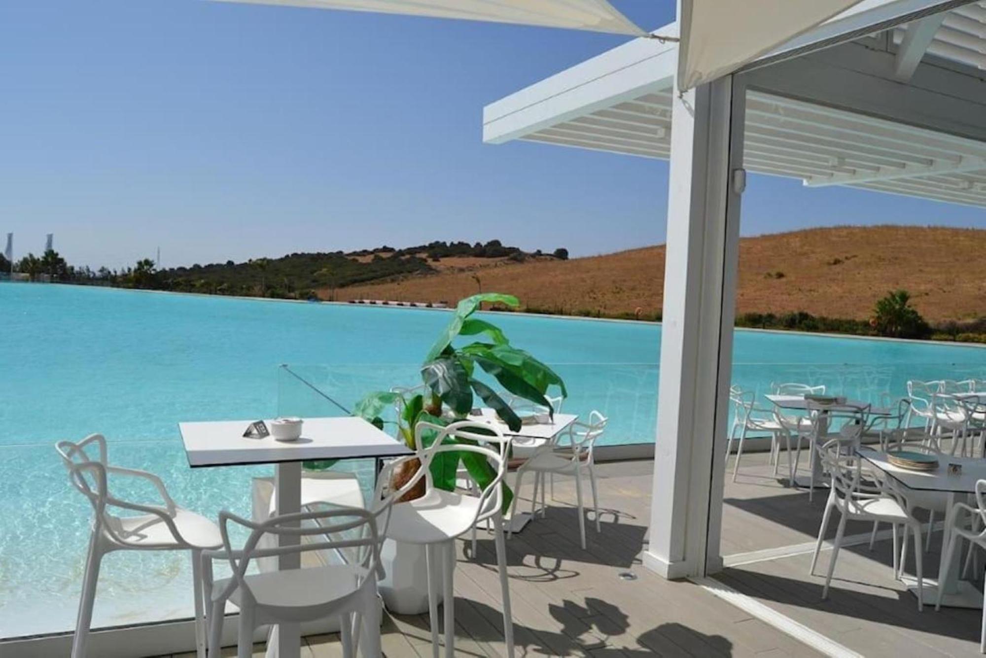 Al-104 - - Alcazaba Lagoon 2 Bedroom Estepona