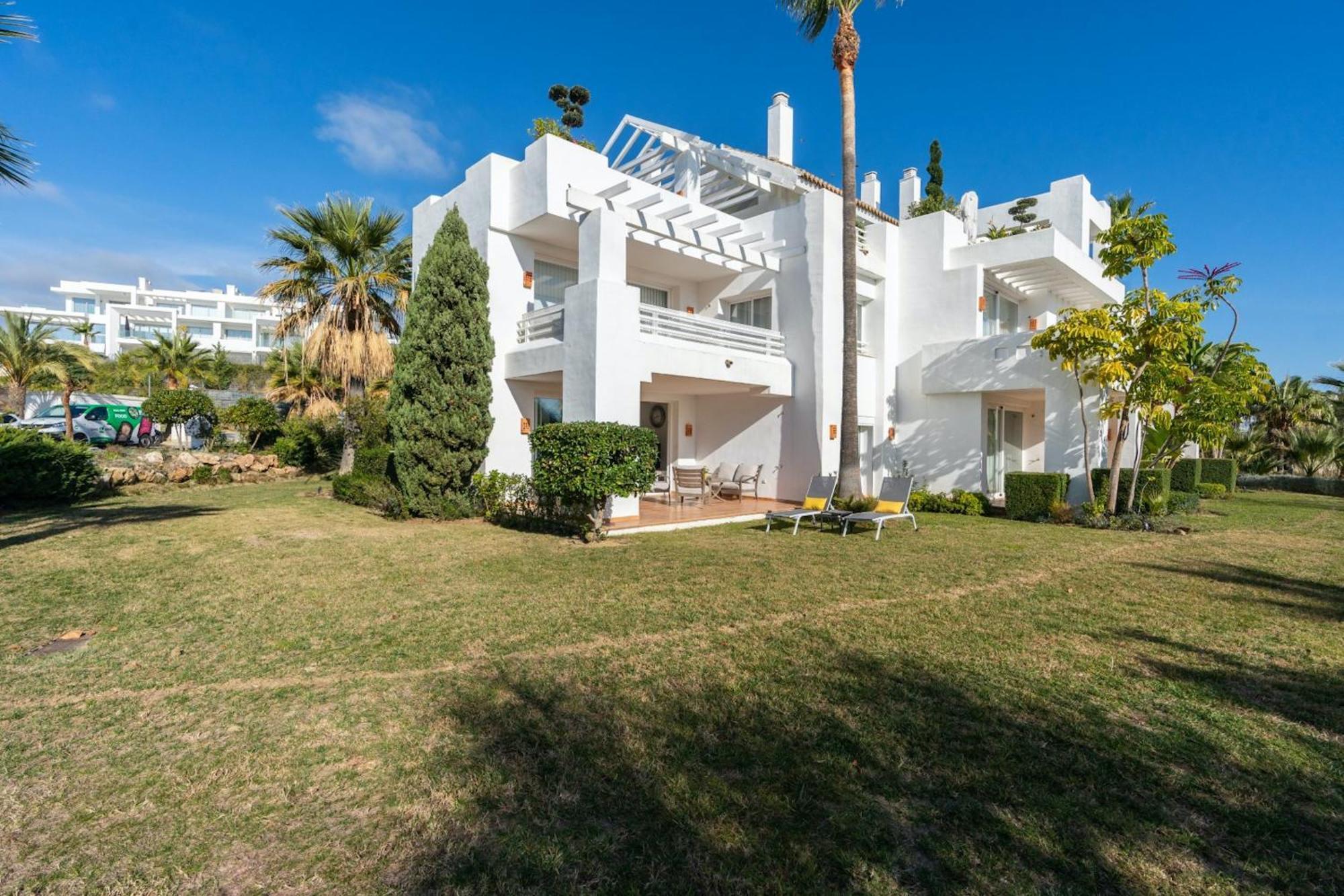 Apartment Al-104 - - Alcazaba Lagoon 2 Bedroom Estepona