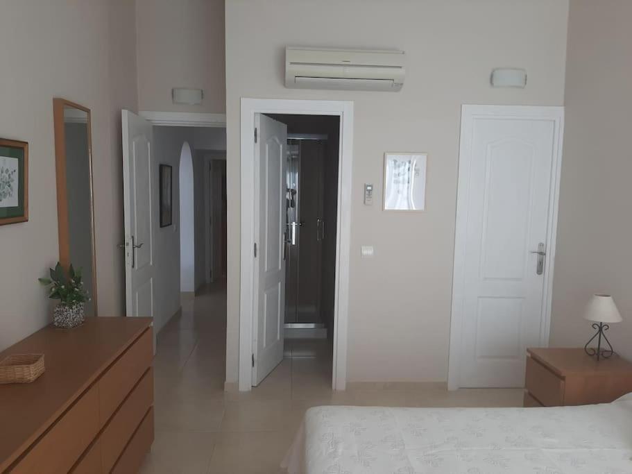 Apartment Frente A La Playa.solo Cruzar La Calle