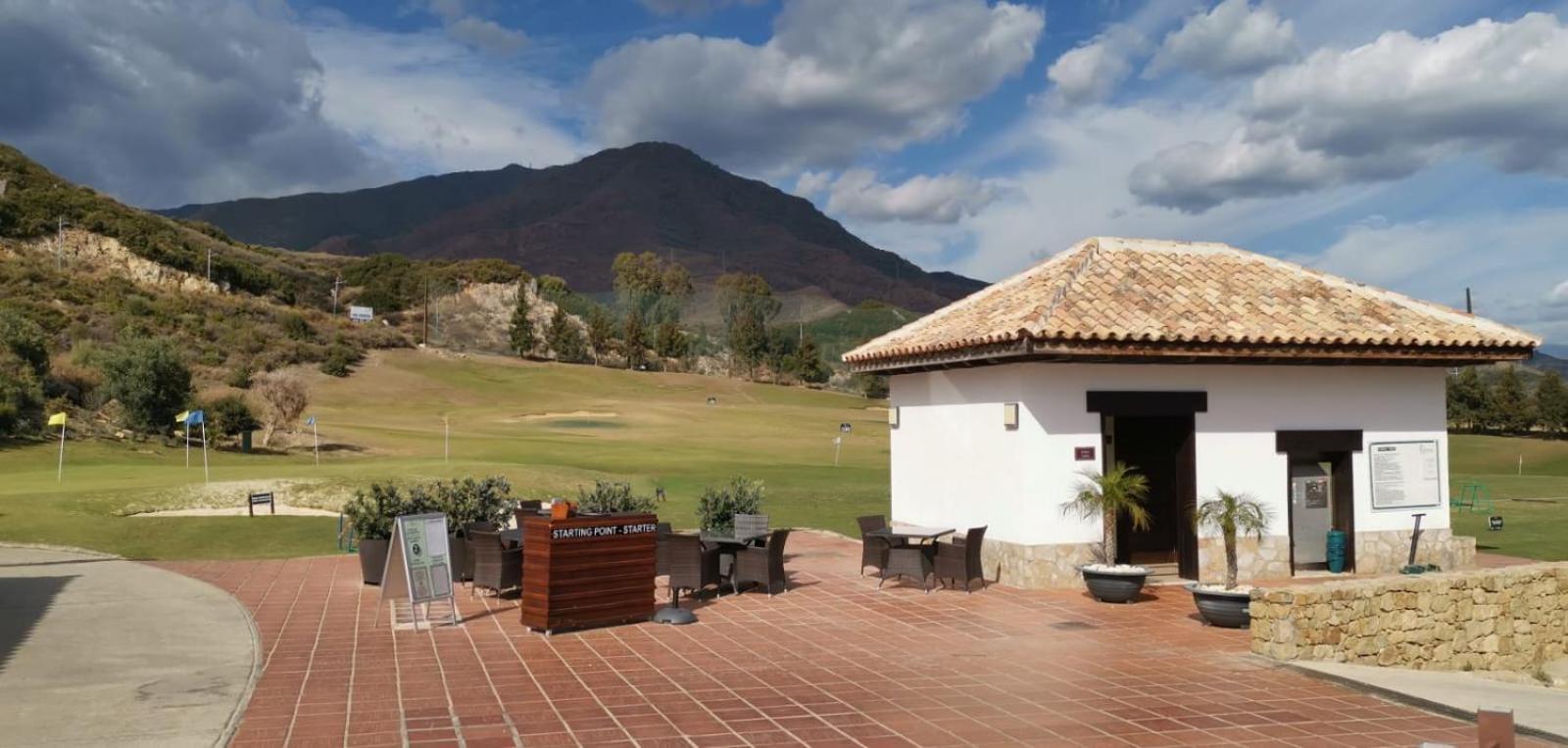 Borghese 4-9 Golf & Relax * Estepona