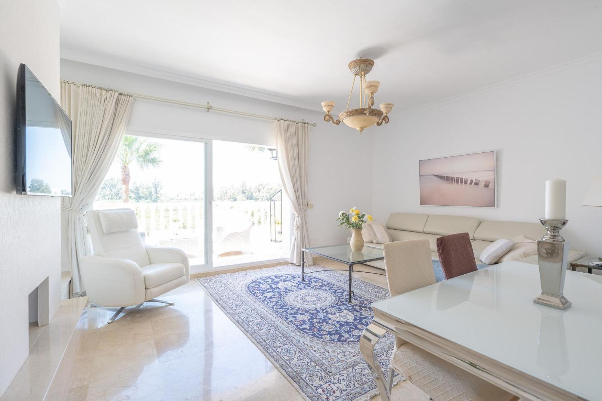 Close To The With A Roof Terrace Apartment Estepona