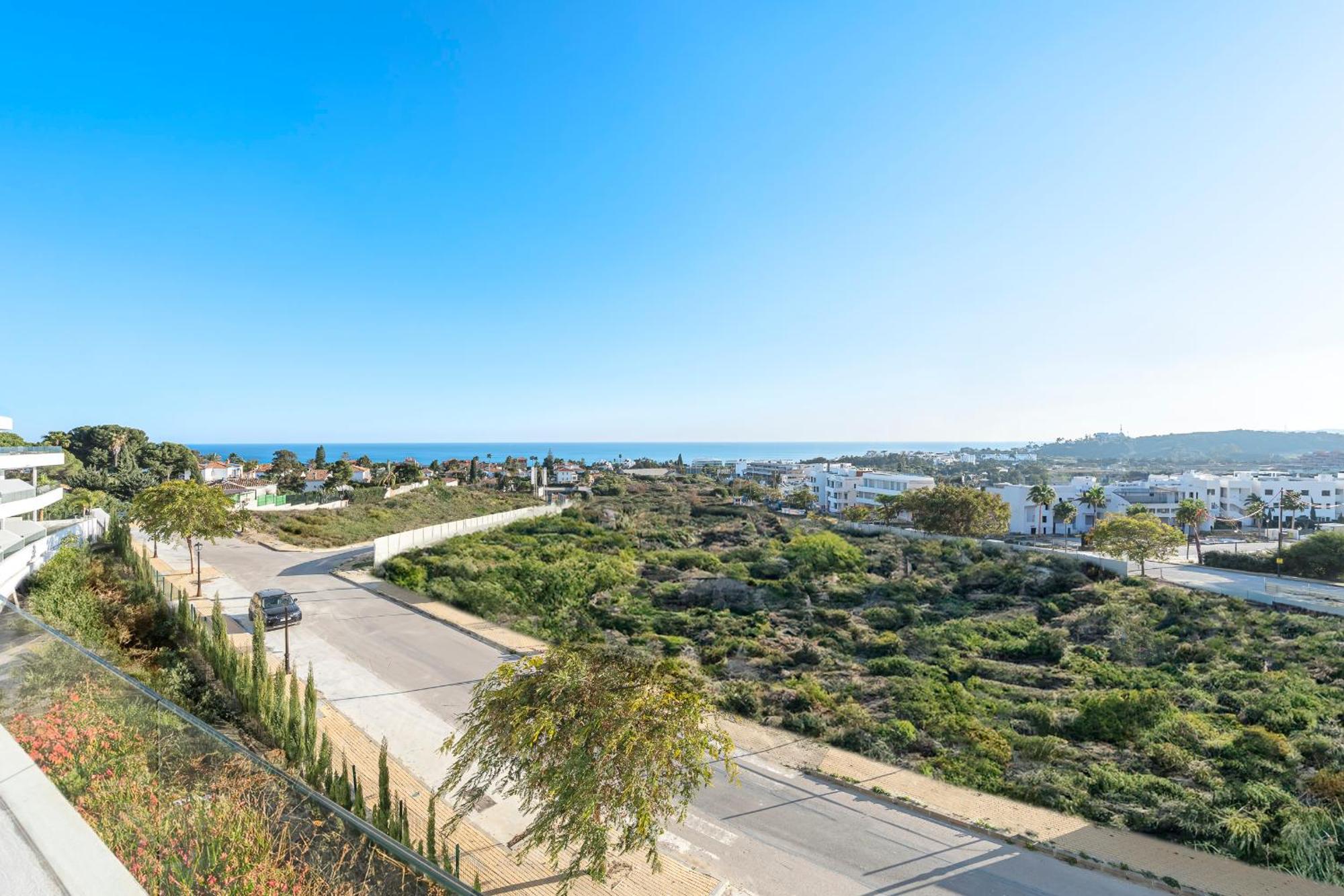 One80 Residences New With Sea View To Gibraltar & Africa And Walking Distance To The Beach Apartment *