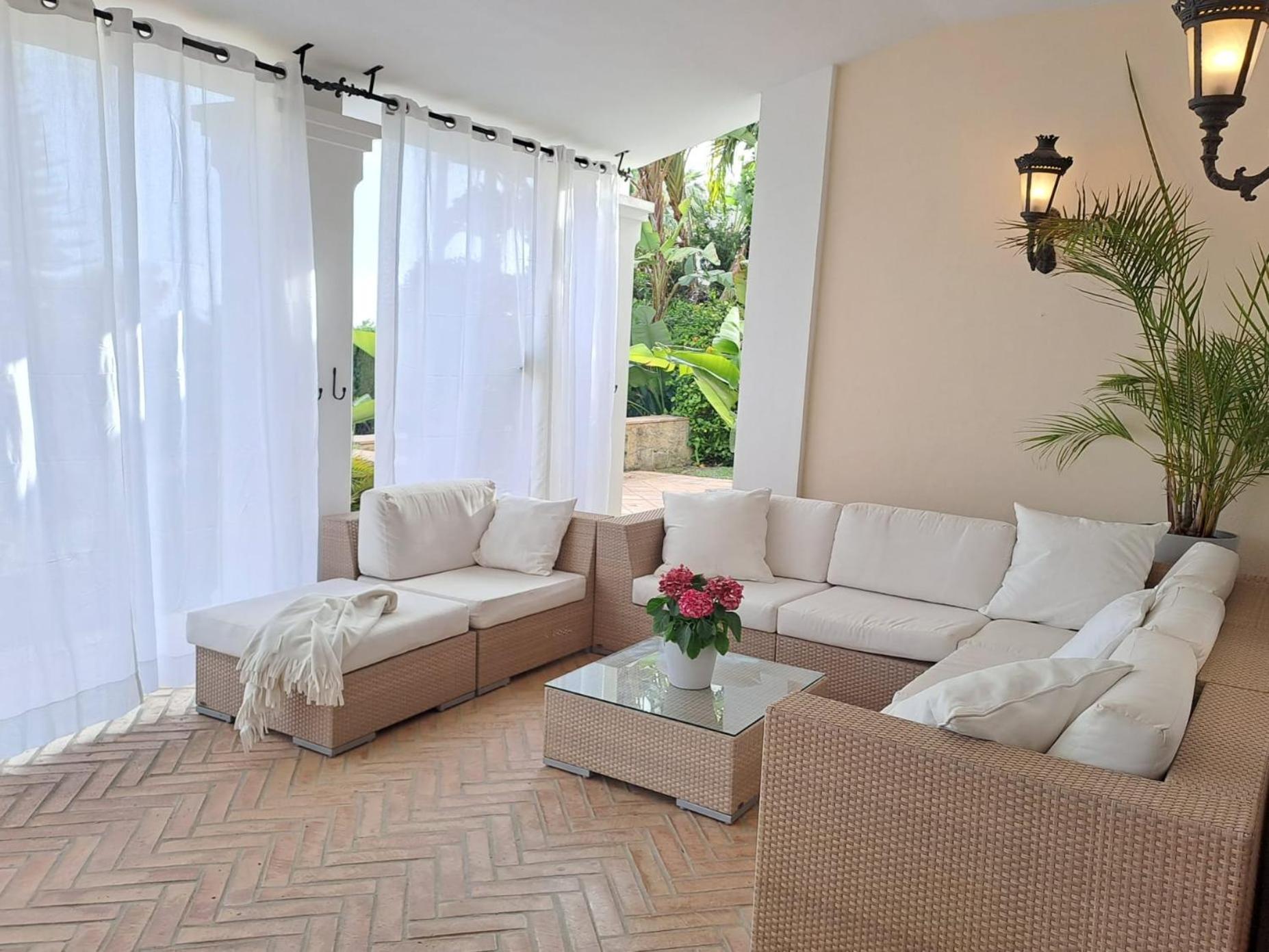 Noctua Luxury Paraiso 001 * Estepona