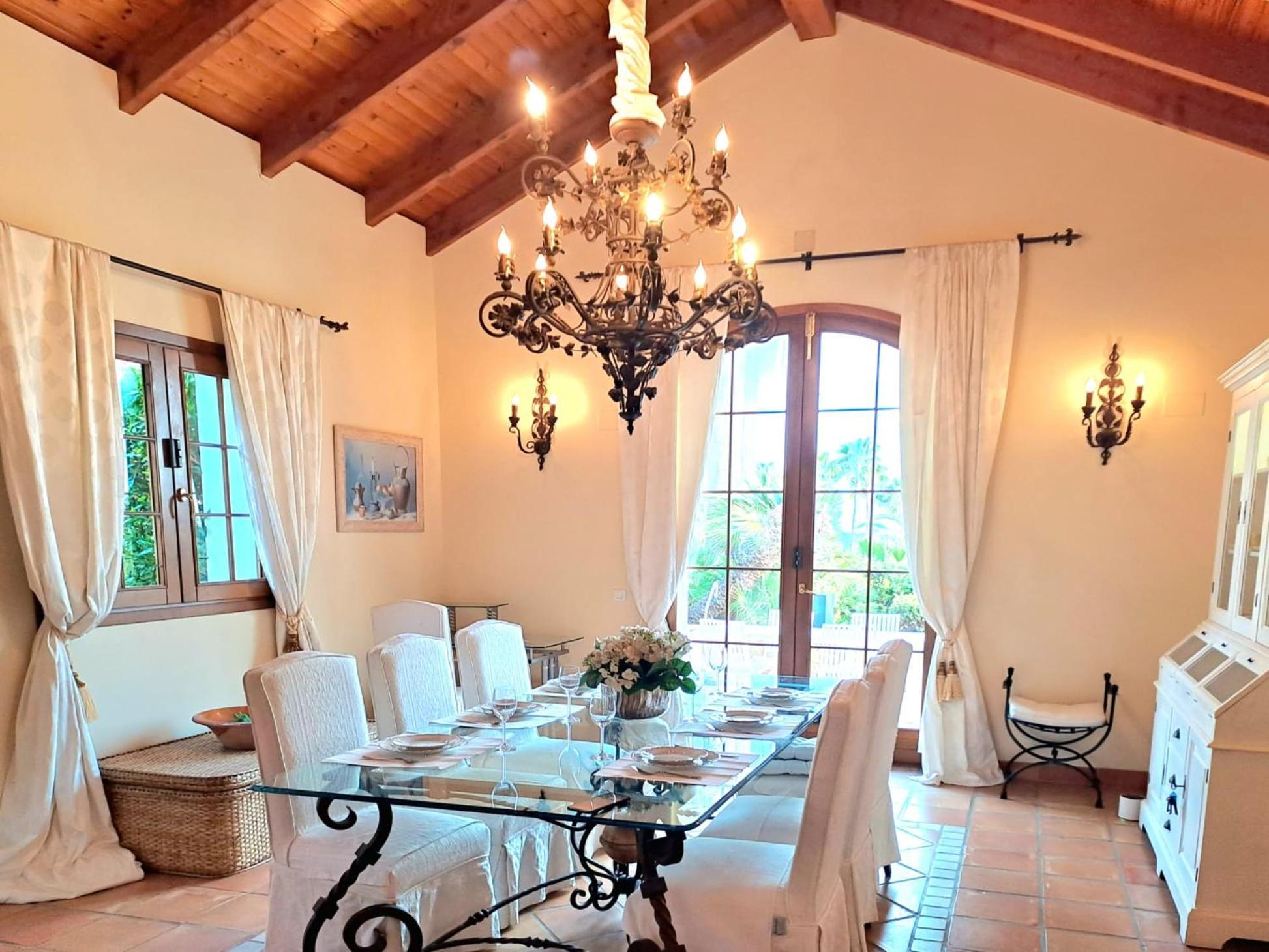Noctua Luxury Paraiso 001 Villa *