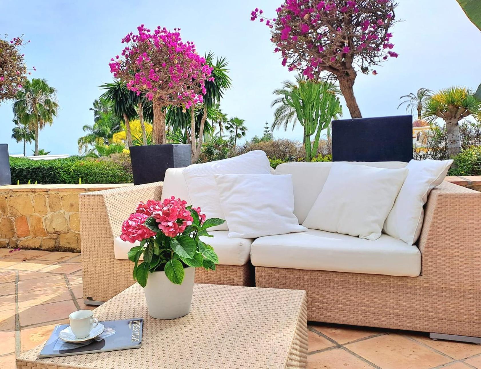 Villa Noctua Luxury Paraiso 001