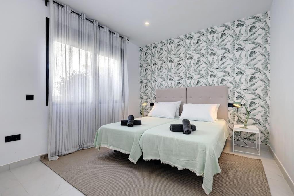 Apartamento 2 Bedroom Ground Floor @ Hills! *