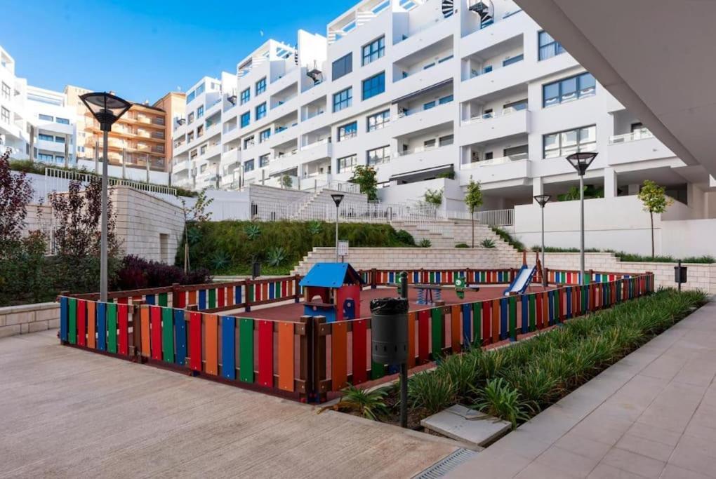 Apartment Terrace, Parking & Pool *