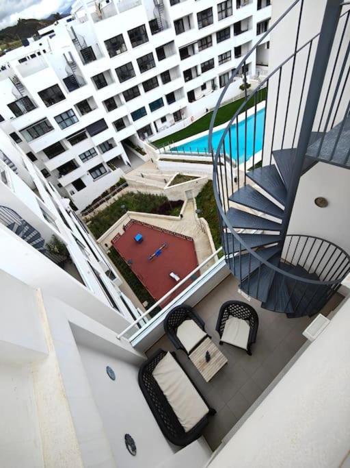 Apartment Terrace, Parking & Pool Estepona