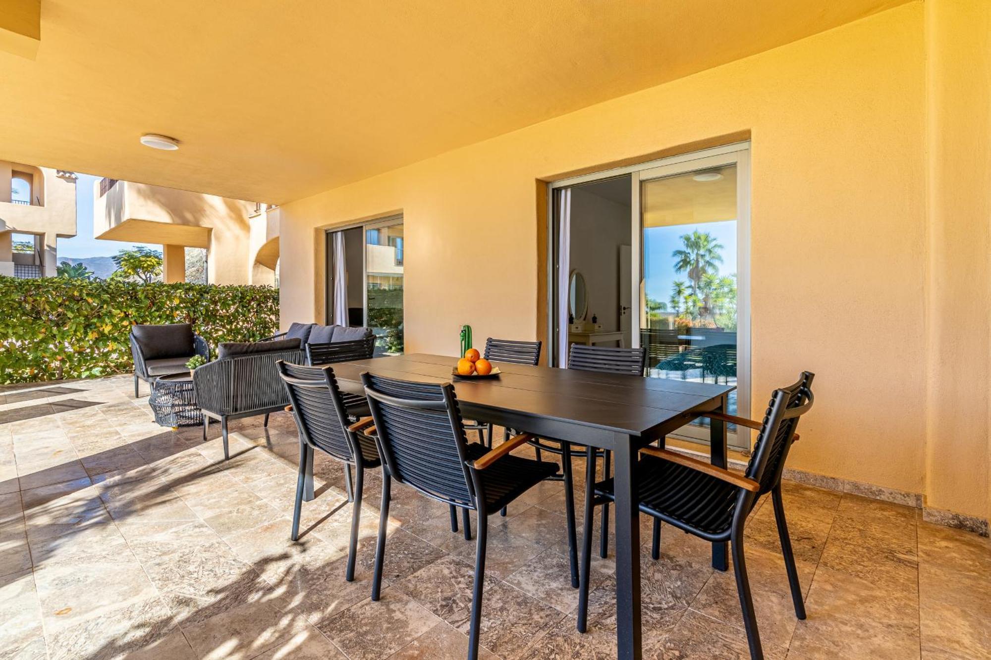 Cozy 2-bedroom In Hacienda De Cifuentes Estepona
