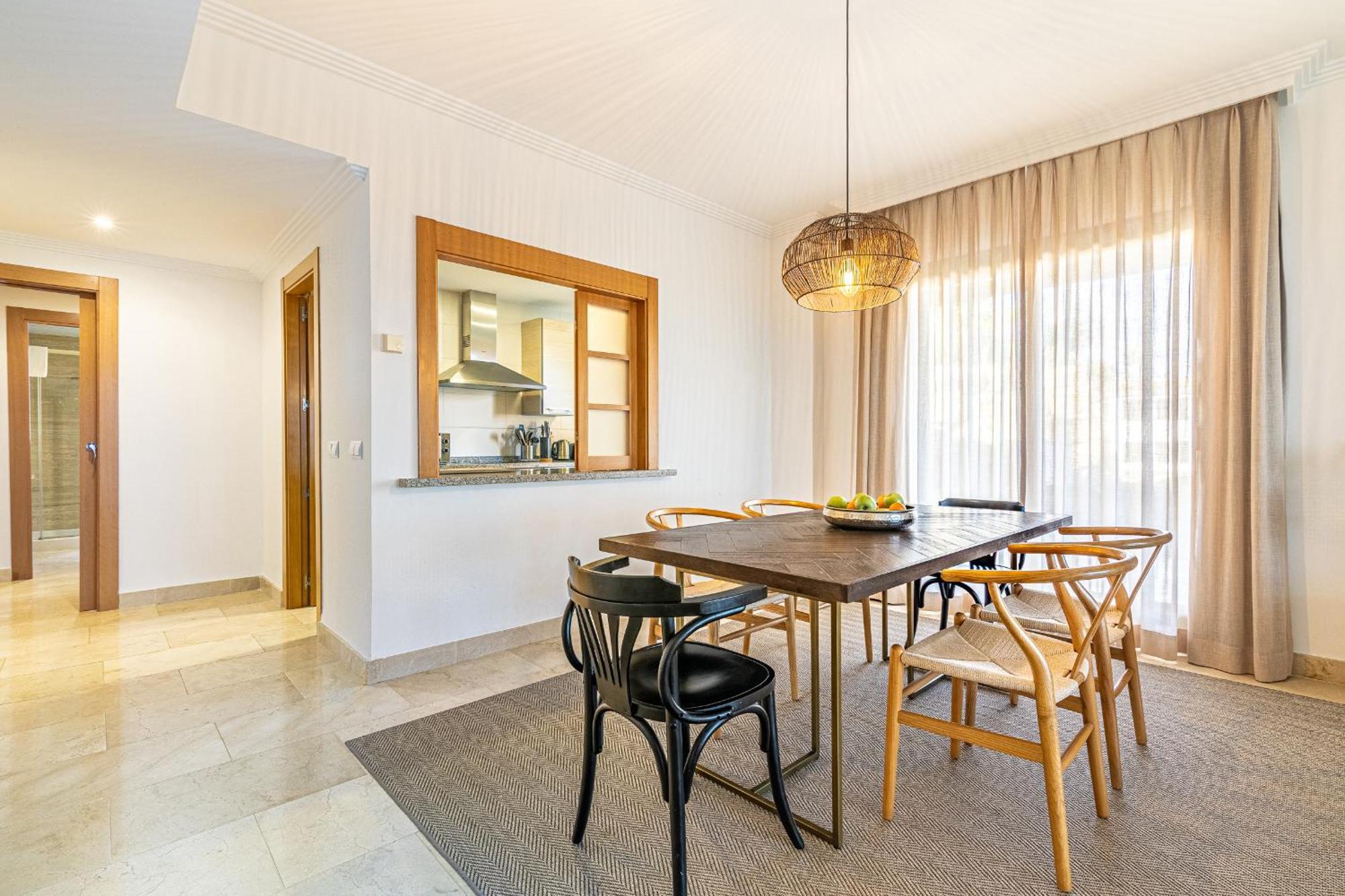 Large 3-bedroom Nestled In Golf Paradise * Estepona