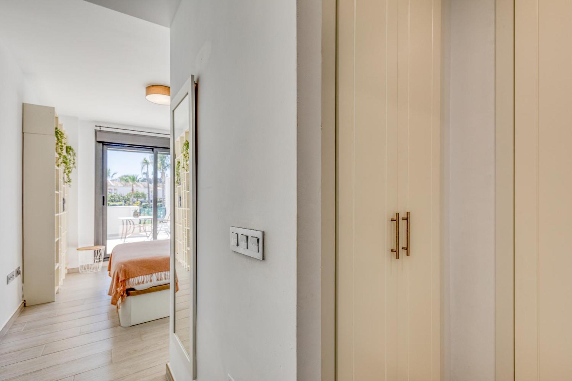 Hanami Arroyo Beach Garden Apartment Estepona