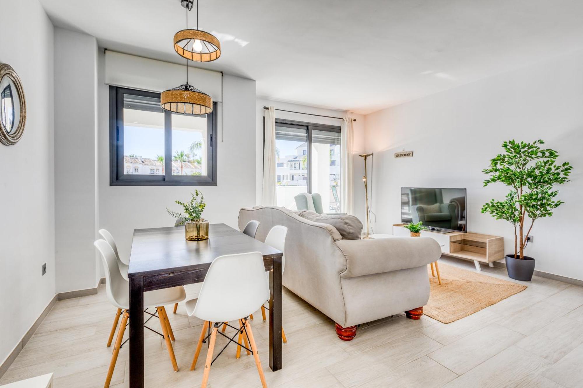 Apartment Hanami Arroyo Beach Garden Estepona