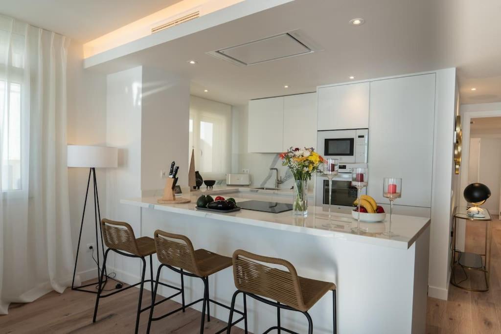 Apartamento Coqueto Primera Linea De Mar Estepona