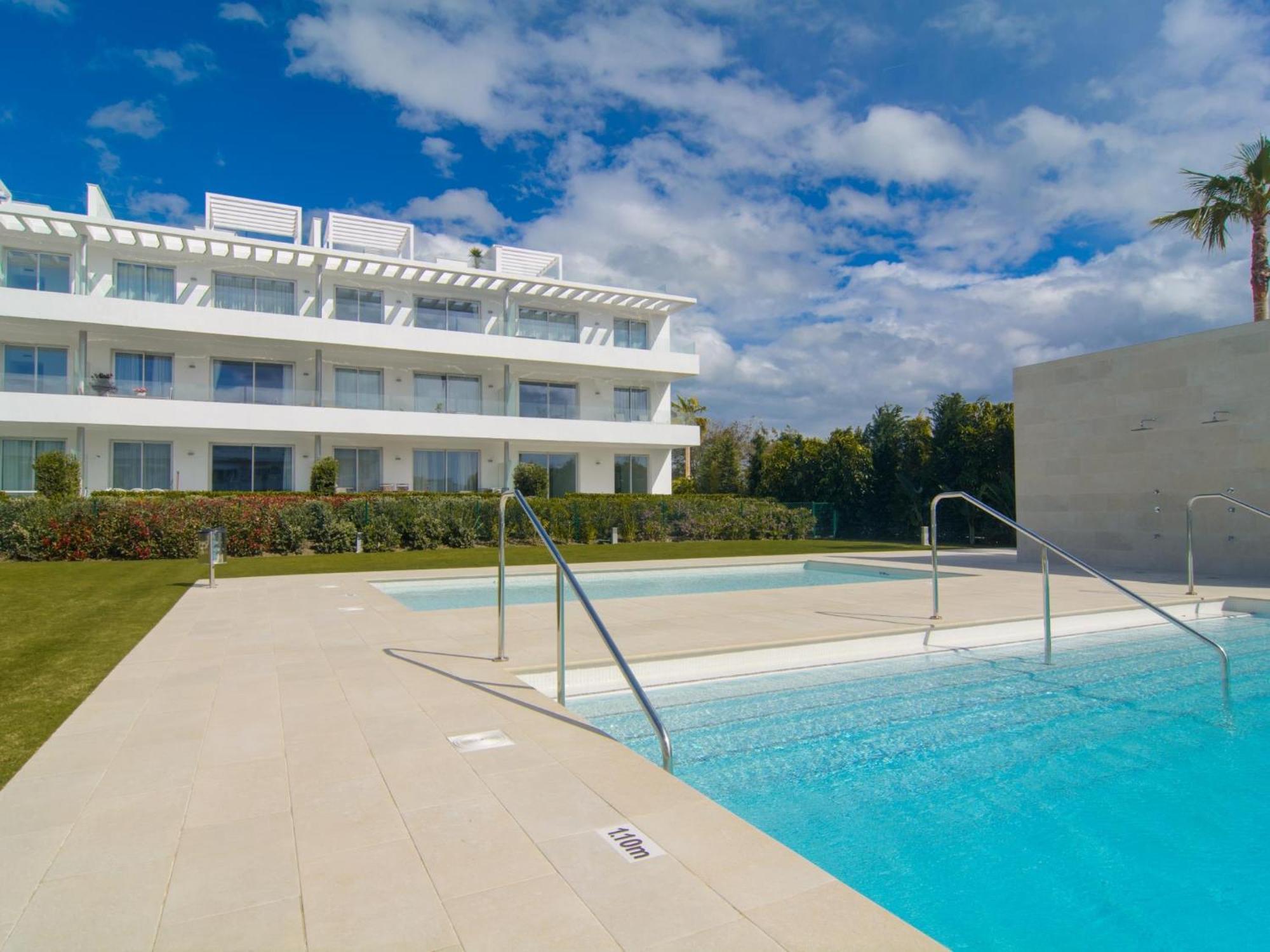 Apartment Brand New In Belaire, Pools, Garden Estepona