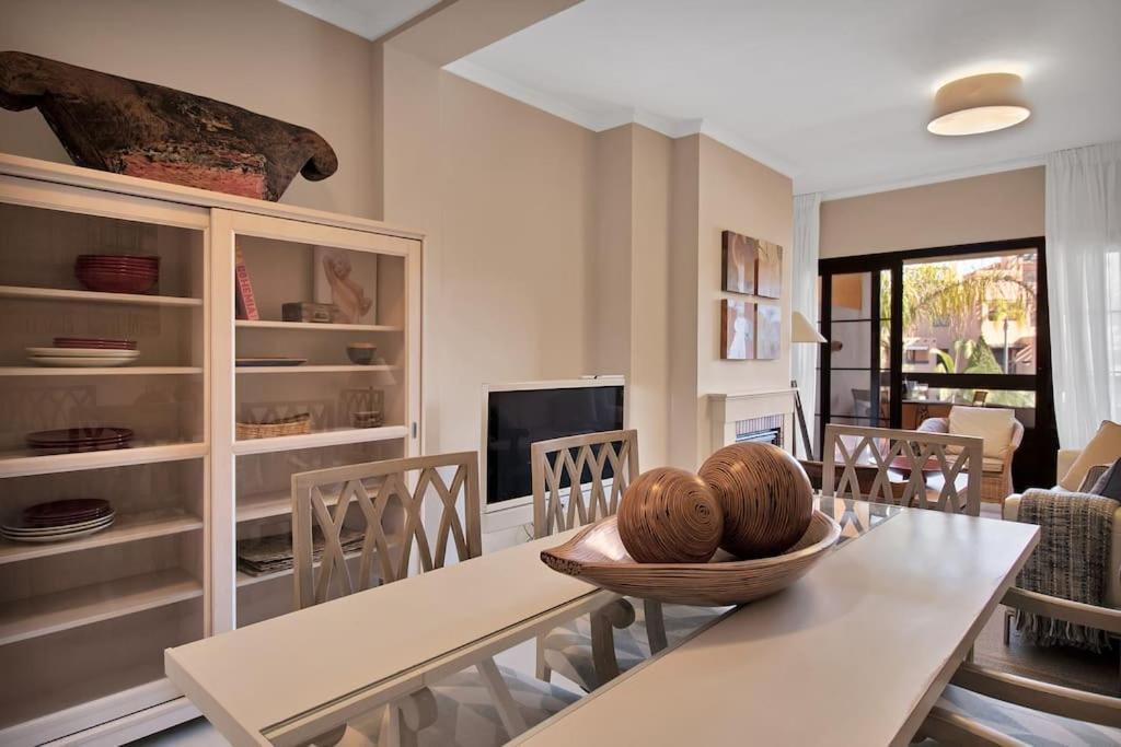 Apartamento Con Piscina Y Padel Cerca Del Mar - Hacienda Del Sol Estepona