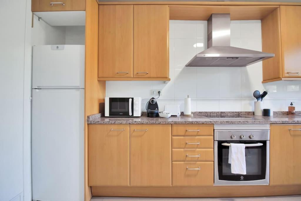 Apartamento Con Piscina Y Padel Cerca Del Mar - Hacienda Del Sol Apartment *