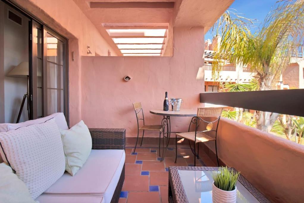 Apartamento Con Piscina Y Padel Cerca Del Mar - Hacienda Del Sol Apartment