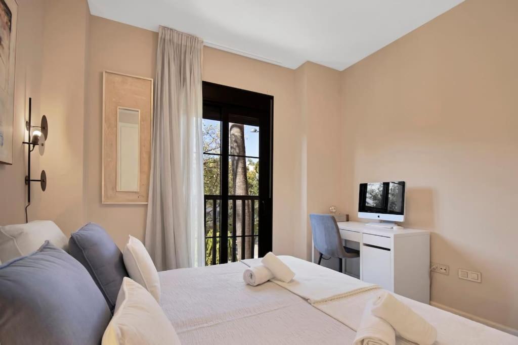 Apartamento Con Piscina Y Padel Cerca Del Mar - Hacienda Del Sol *