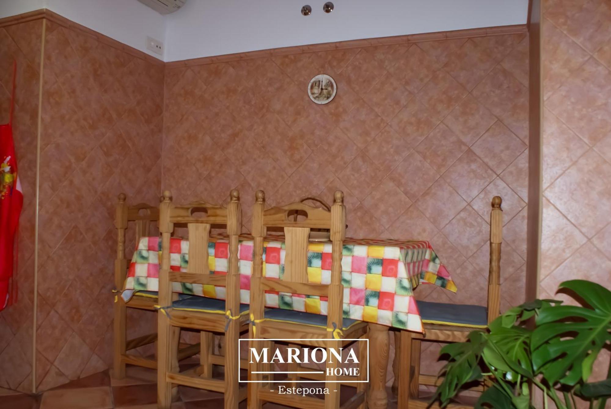 Mariona *