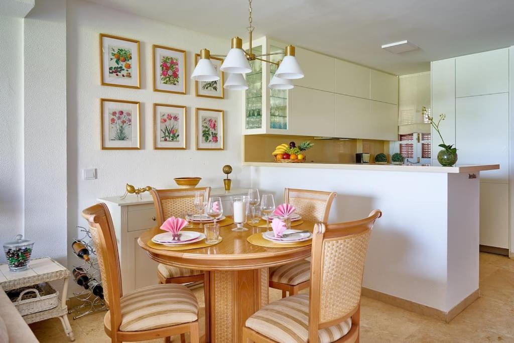 Beachfront Townhouse By The Sea @ Villacana Playa! Apartment *