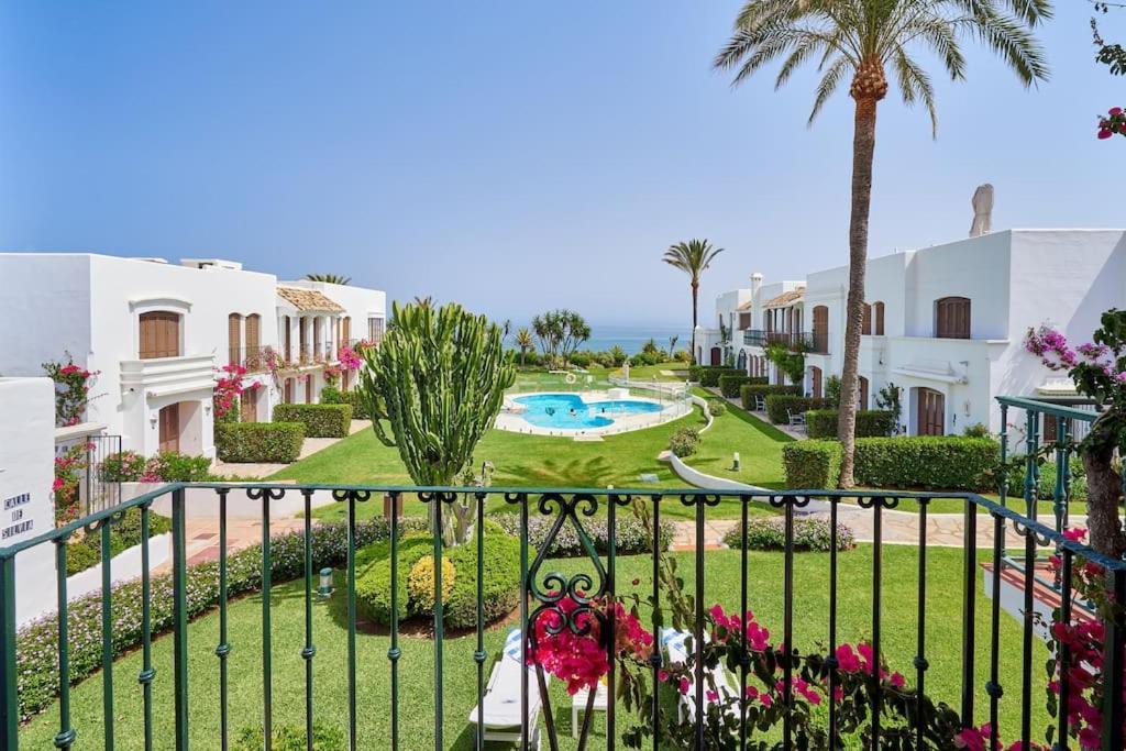 Apartment Beachfront Townhouse By The Sea @ Villacana Playa!