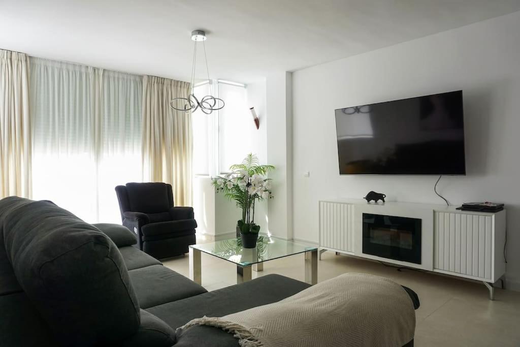 A 2 Pasos De La Playa Apartment Estepona