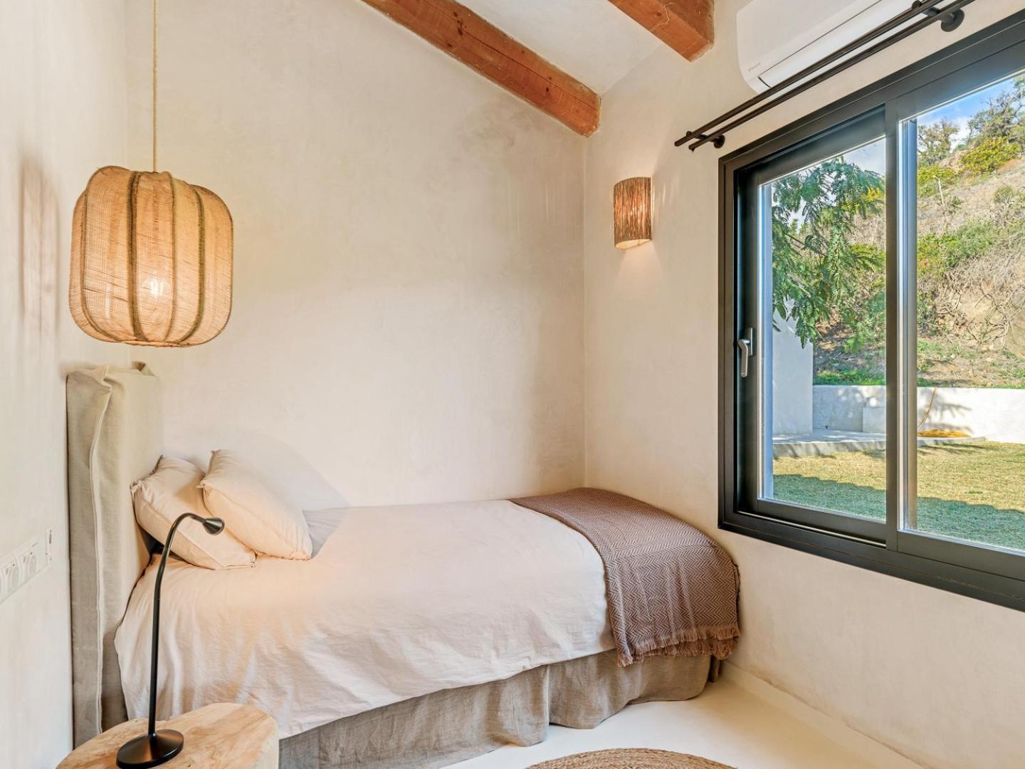 Jasmine - Pool, Sauna, Garden & Sea View Pousada Estepona