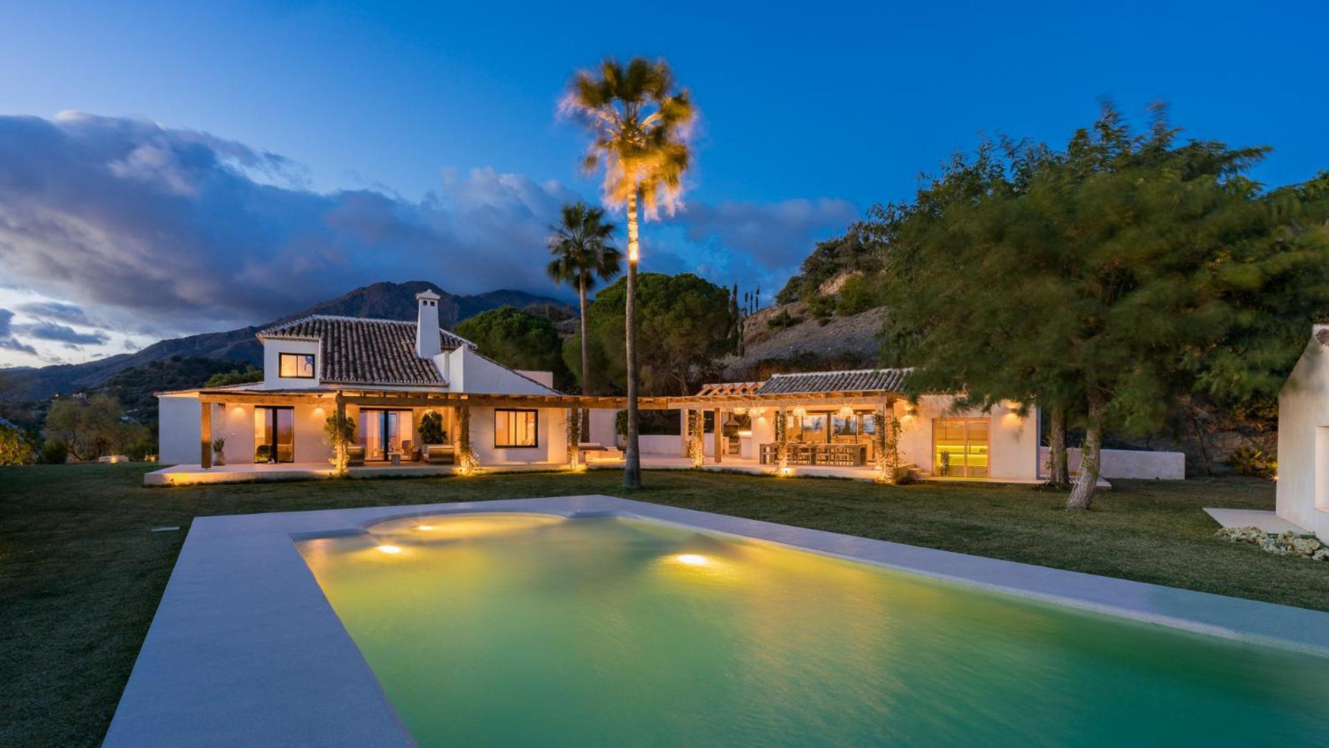 Pousada Jasmine - Pool, Sauna, Garden & Sea View Estepona