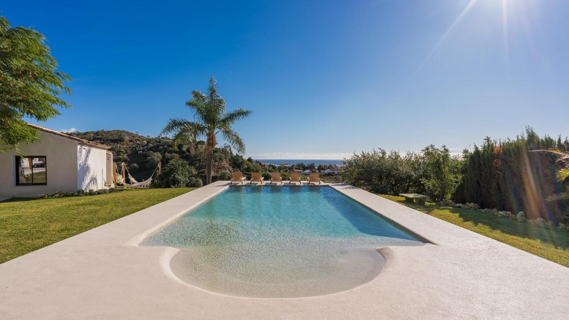 Jasmine - Pool, Sauna, Garden & Sea View Pousada Estepona