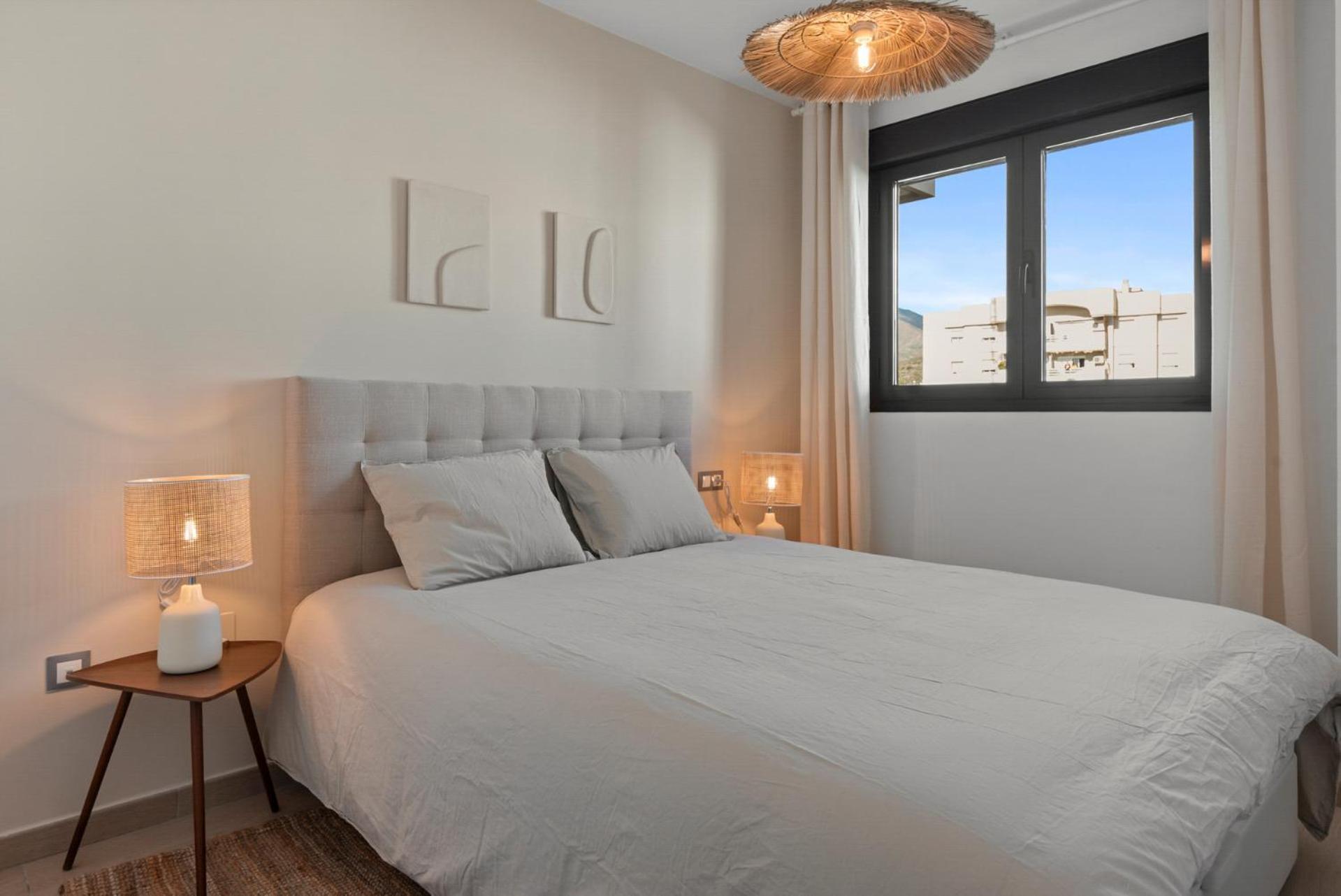 Nohemi - Elegant And Apartment Estepona