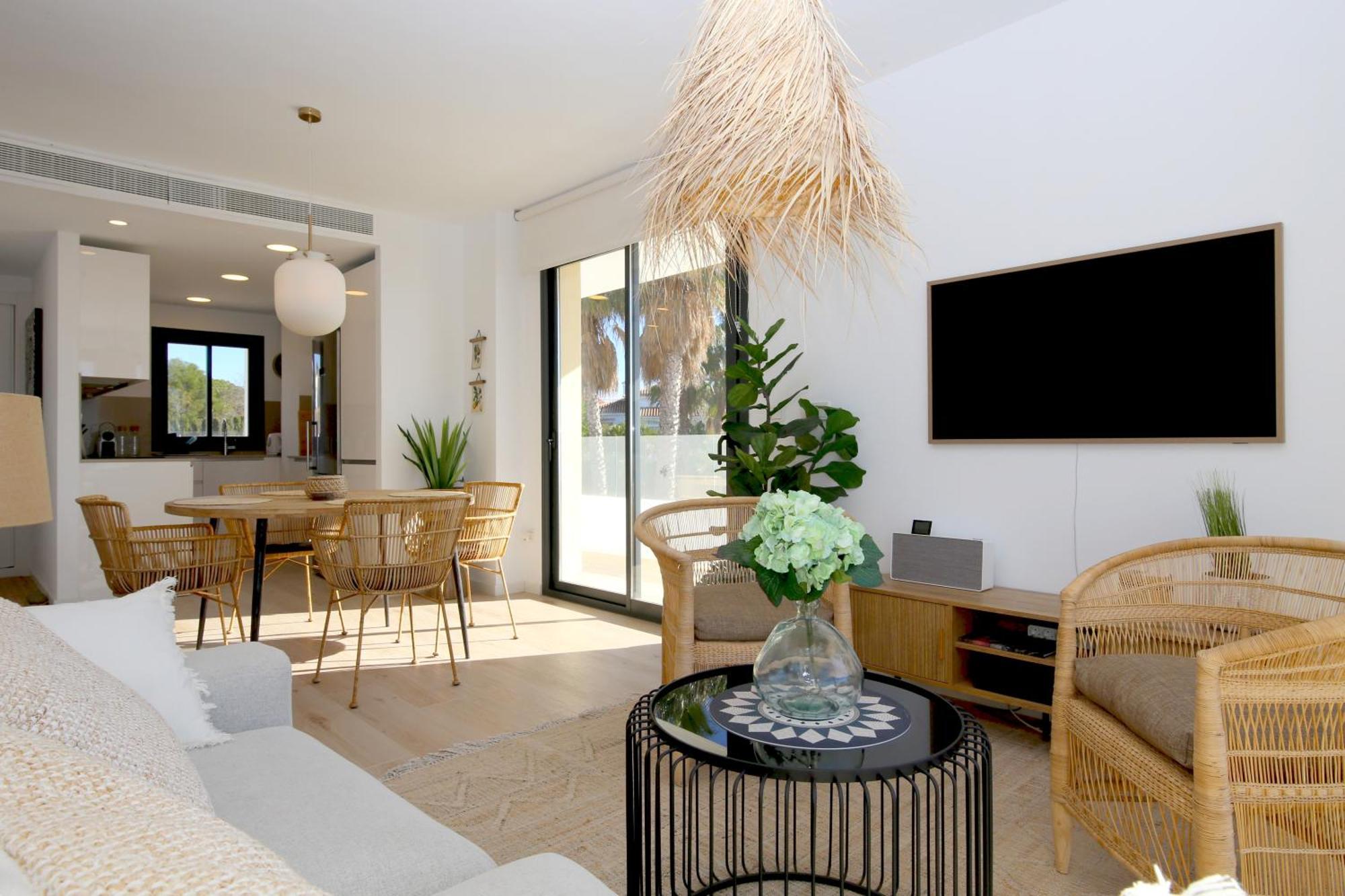 West Luxury Duplex Penthouse Aria *