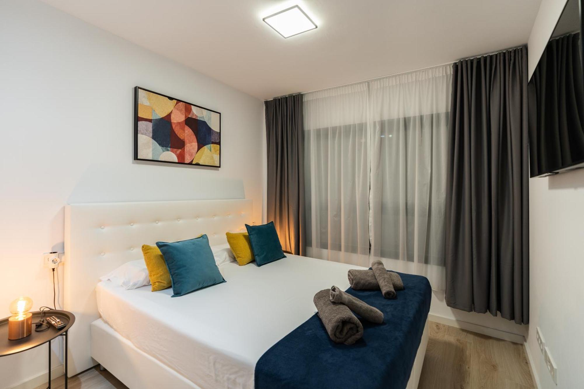 One80 Residences New Modern With Amazing Sea View To Gibraltar & Africa