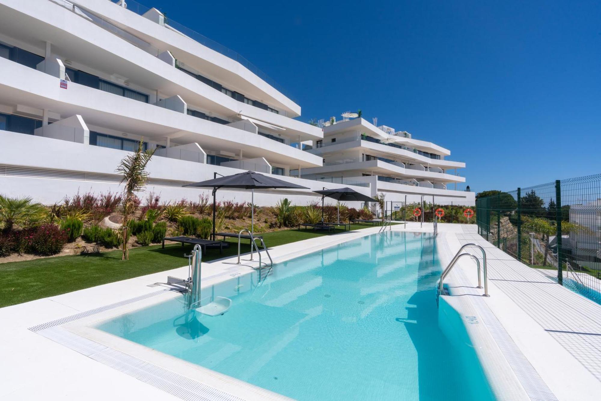 One80 Residences New Modern With Amazing Sea View To Gibraltar & Africa Apartment *