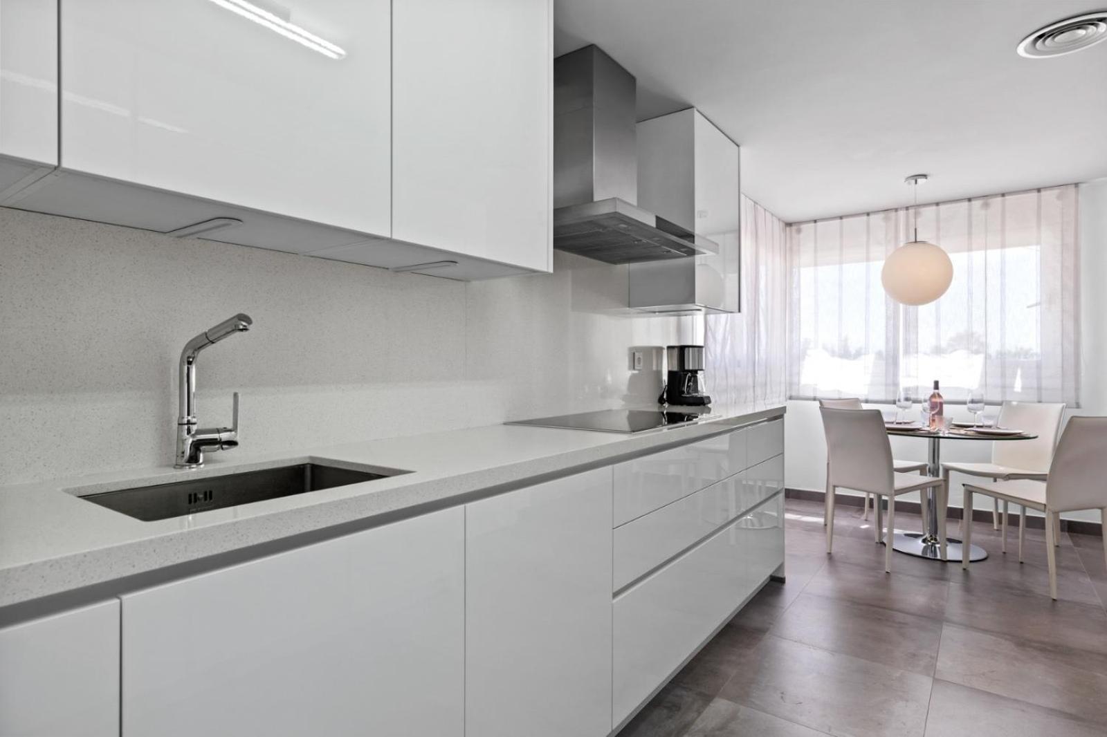 4 Penthouse *