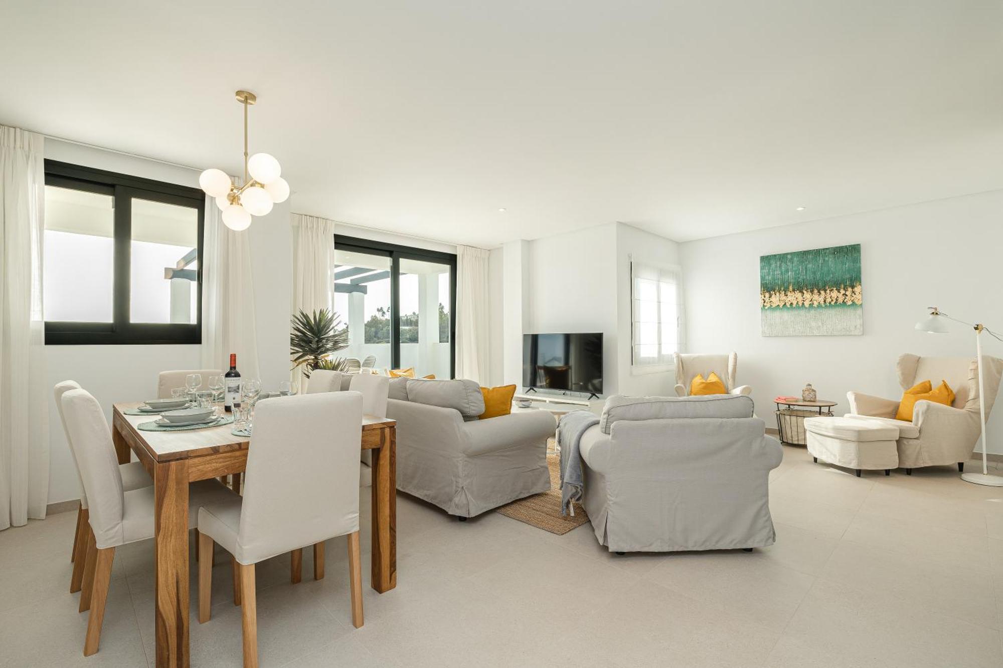 Seaside Serenity Apartment Estepona