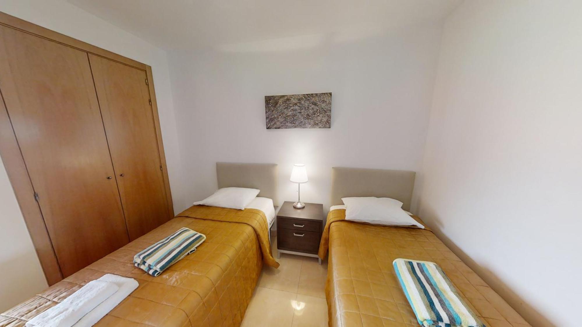 Beachside With Sea View Estepona