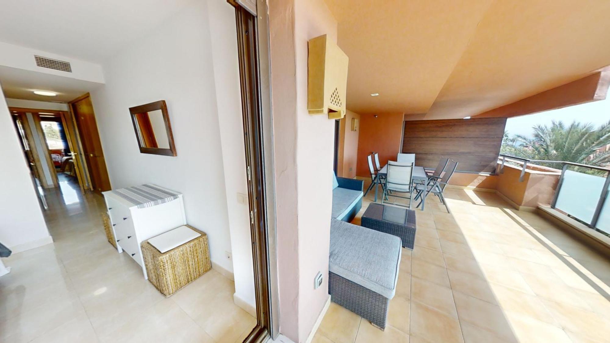 Beachside With Sea View * Estepona